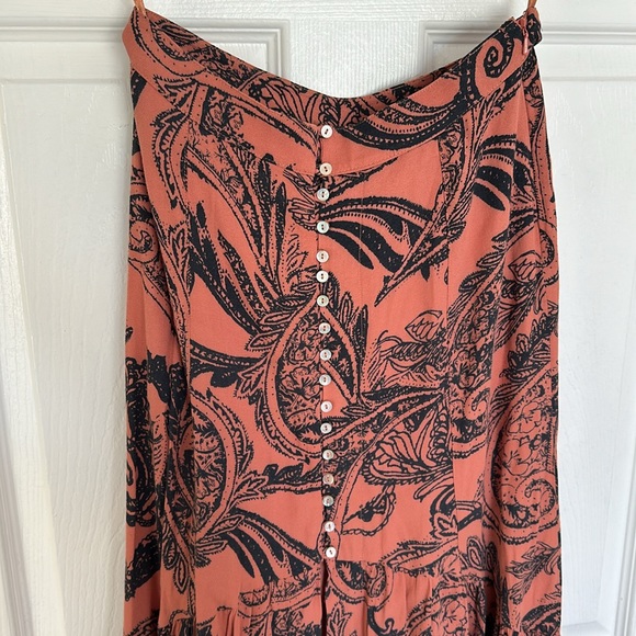 Free People Maxi Ruffle Skirt w Button Front Sz 0 - Picture 1 of 6